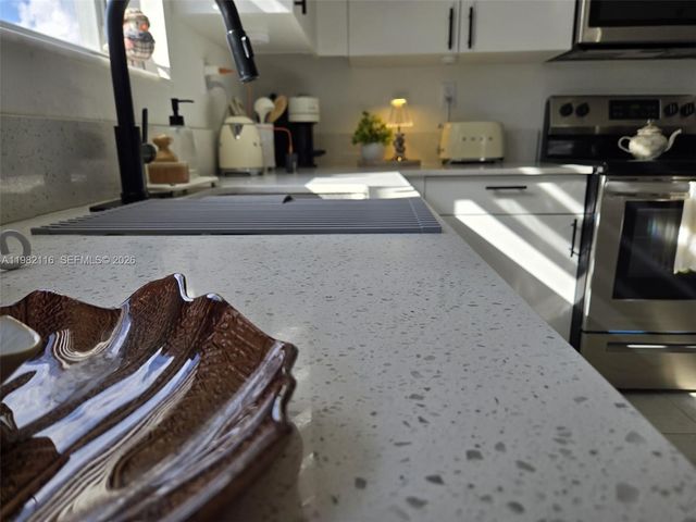 28850 SW 163rd Ave, Homestead, FL 33033