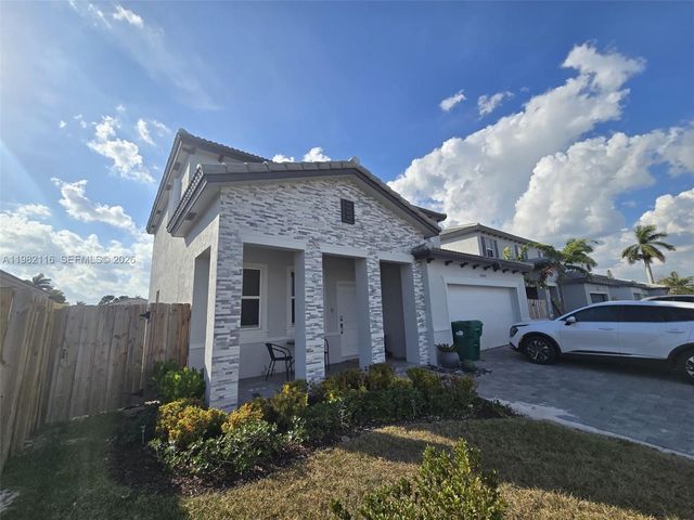 28850 SW 163rd Ave, Homestead, FL 33033
