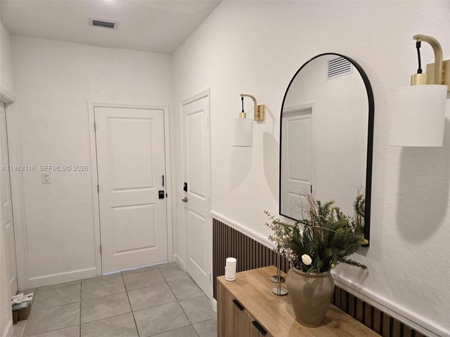 28850 SW 163rd Ave, Homestead, FL 33033