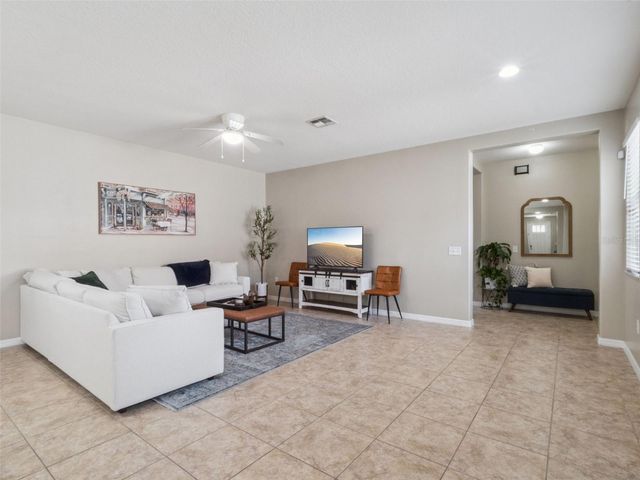 14571 BAHAMA SWALLOW BOULEVARD, Winter Garden, FL 34787