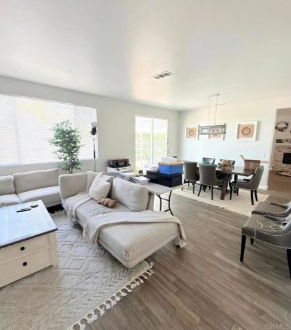 33258 Yucca Street, Temecula, CA 92592