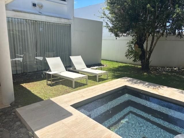 9TH STREET URB. EL MIRADOR DE CUPEY K-2, San Juan, PR 00926