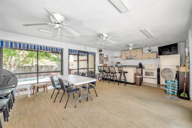 2750 E BAY DRIVE 15E, Largo, FL 33771