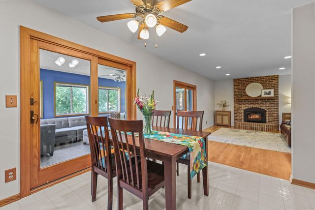 3287 Churchill Drive, Woodbury, MN 55125