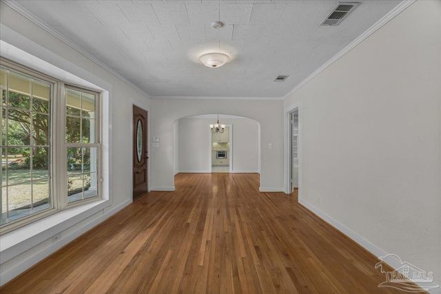3003 E Gadsden St, Pensacola, FL 32503