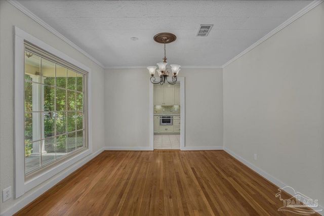3003 E Gadsden St, Pensacola, FL 32503
