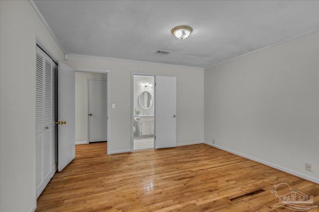 3003 E Gadsden St, Pensacola, FL 32503