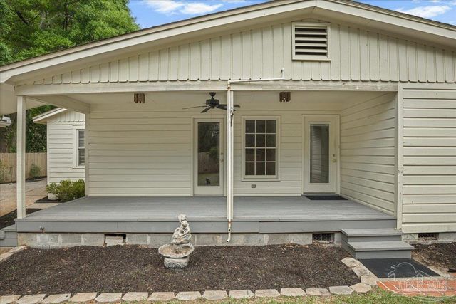 3003 E Gadsden St, Pensacola, FL 32503