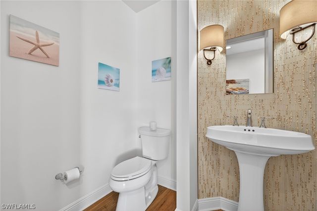 1540 5TH AVE S D305, Naples, FL 34102