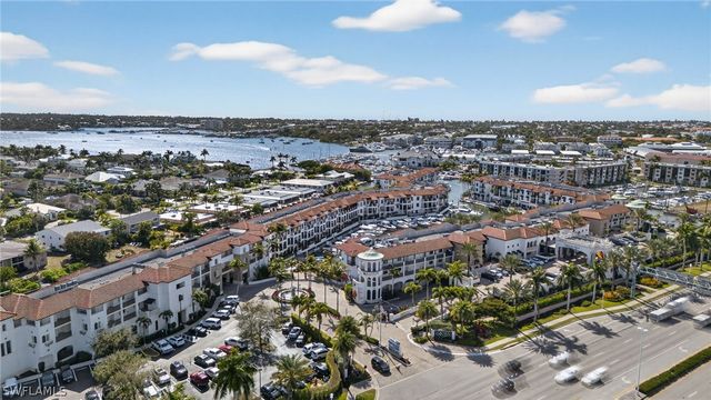 1540 5TH AVE S D305, Naples, FL 34102