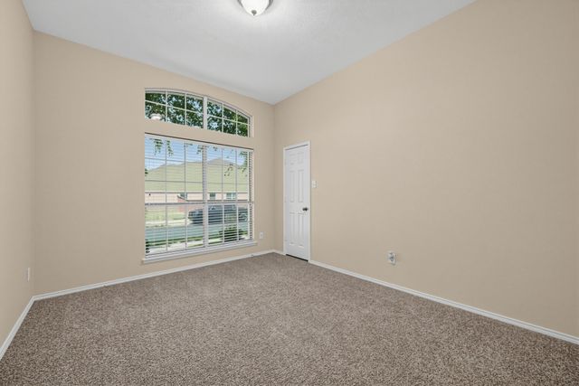 5416 Goliad Trail, Grand Prairie, TX 75052