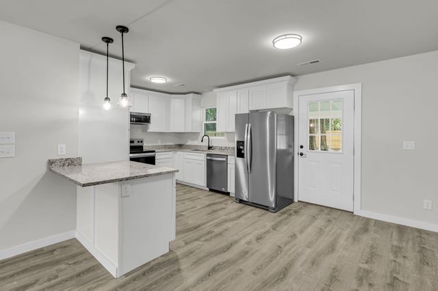 1203 Sea Aire Drive, Charleston, SC 29412