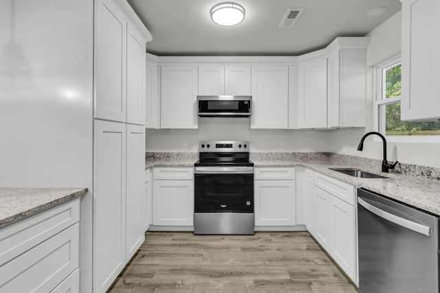 1203 Sea Aire Drive, Charleston, SC 29412