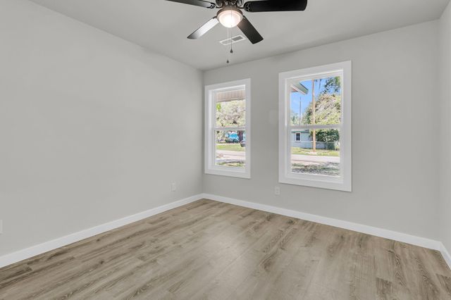 1203 Sea Aire Drive, Charleston, SC 29412