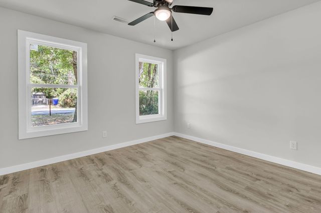 1203 Sea Aire Drive, Charleston, SC 29412