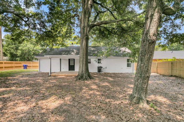 1203 Sea Aire Drive, Charleston, SC 29412