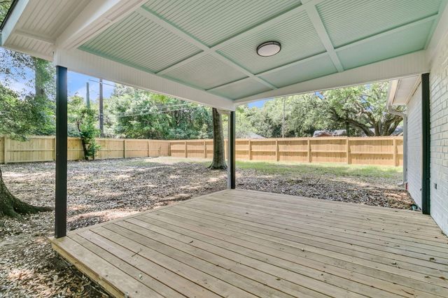 1203 Sea Aire Drive, Charleston, SC 29412