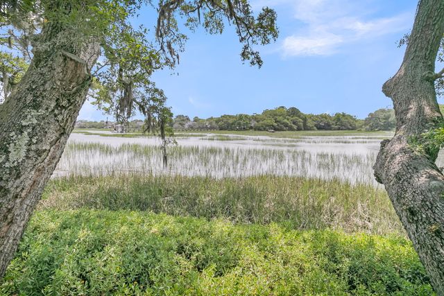 1203 Sea Aire Drive, Charleston, SC 29412