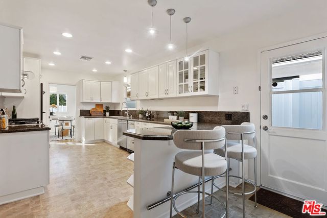 5121 Colbath Avenue, Sherman Oaks, CA 91423