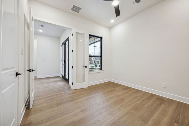 9511 Winter Bloom Street, Frisco, TX 75035