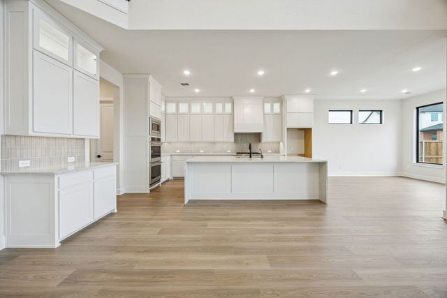 9511 Winter Bloom Street, Frisco, TX 75035