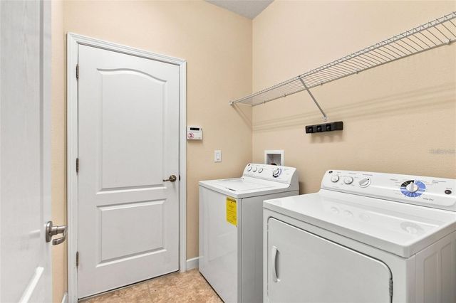 1379 PALMETTO DUNES STREET, Davenport, FL 33896
