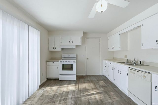 2624 Garden Park Drive, Fort Wayne, IN 46825