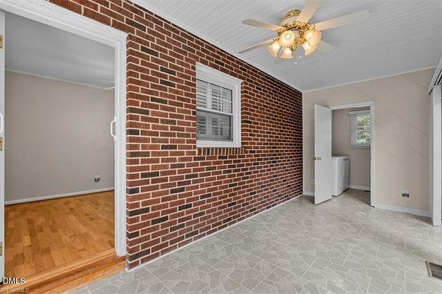 212 W Gilbreath Street, Graham, NC 27253