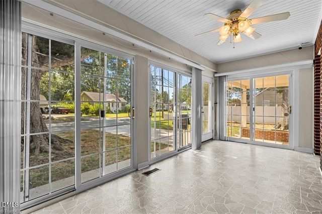 212 W Gilbreath Street, Graham, NC 27253