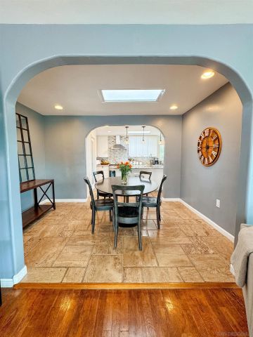 3044 Meadow Grove Dr, San Diego, CA 92110