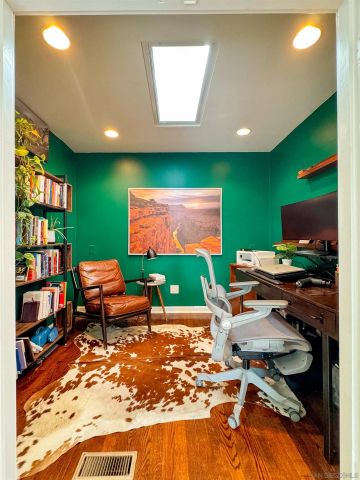 3044 Meadow Grove Dr, San Diego, CA 92110