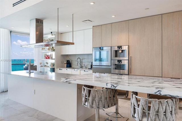 15701 Collins Ave 802, Sunny Isles Beach, FL 33160