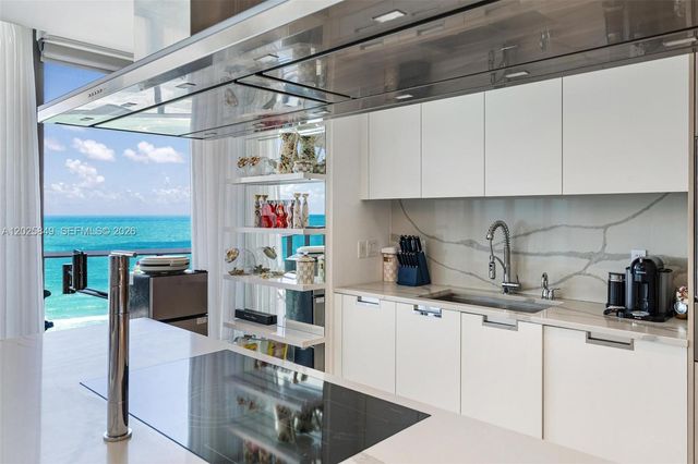 15701 Collins Ave 802, Sunny Isles Beach, FL 33160