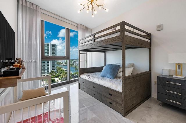 15701 Collins Ave 802, Sunny Isles Beach, FL 33160