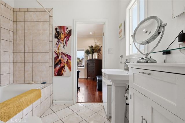 118 W 84th, Los Angeles, CA 90003