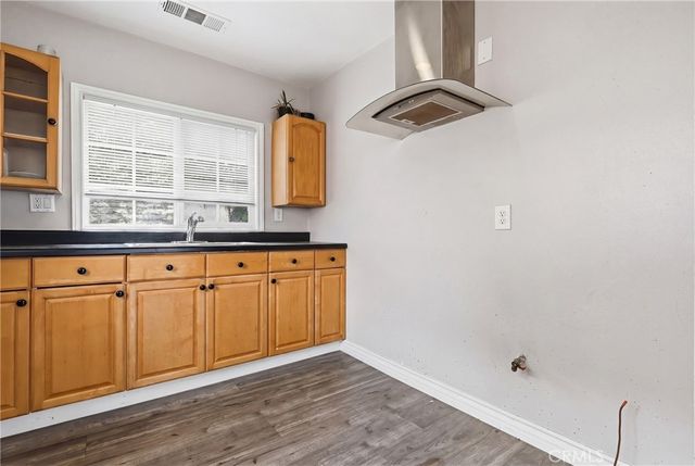 118 W 84th, Los Angeles, CA 90003