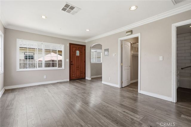 118 W 84th, Los Angeles, CA 90003