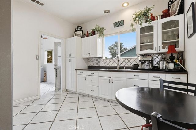 118 W 84th, Los Angeles, CA 90003