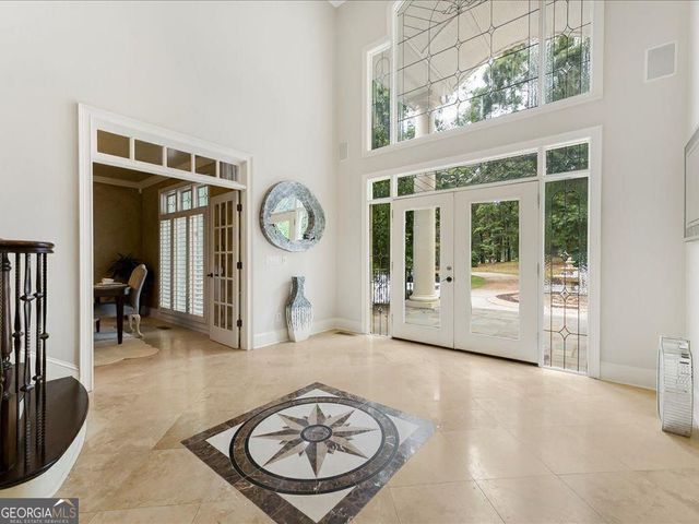 330 N Peachtree Parkway, Peachtree City, GA 30269