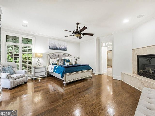 330 N Peachtree Parkway, Peachtree City, GA 30269