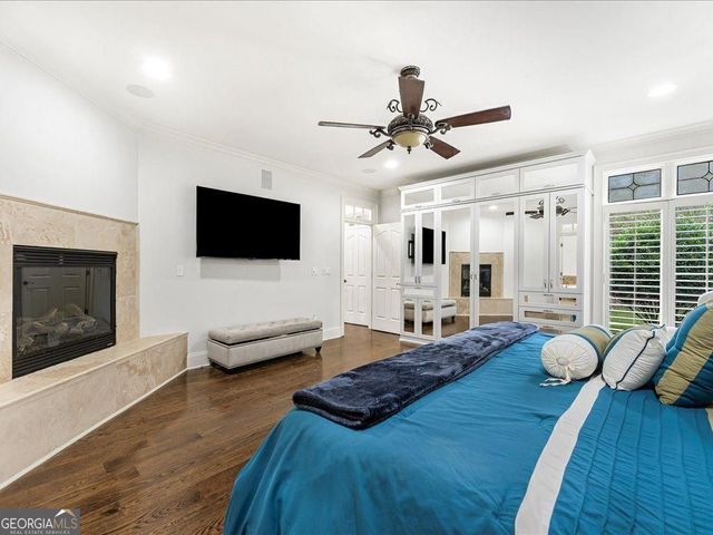 330 N Peachtree Parkway, Peachtree City, GA 30269