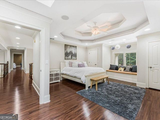 330 N Peachtree Parkway, Peachtree City, GA 30269