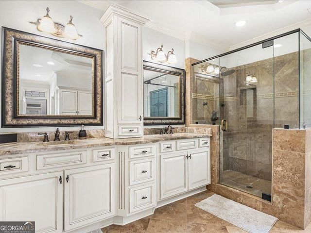 330 N Peachtree Parkway, Peachtree City, GA 30269