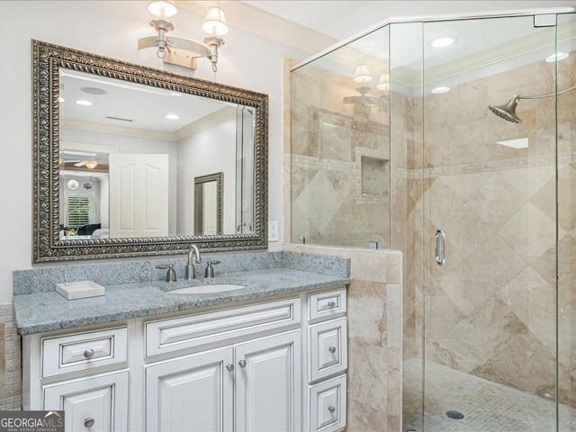 330 N Peachtree Parkway, Peachtree City, GA 30269