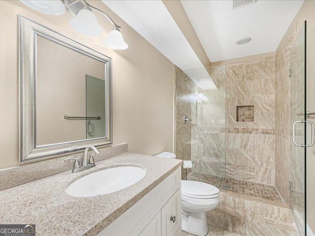 330 N Peachtree Parkway, Peachtree City, GA 30269