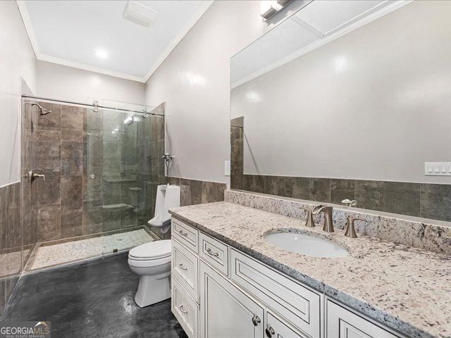 330 N Peachtree Parkway, Peachtree City, GA 30269
