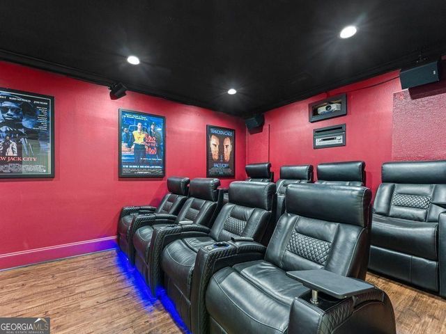 330 N Peachtree Parkway, Peachtree City, GA 30269