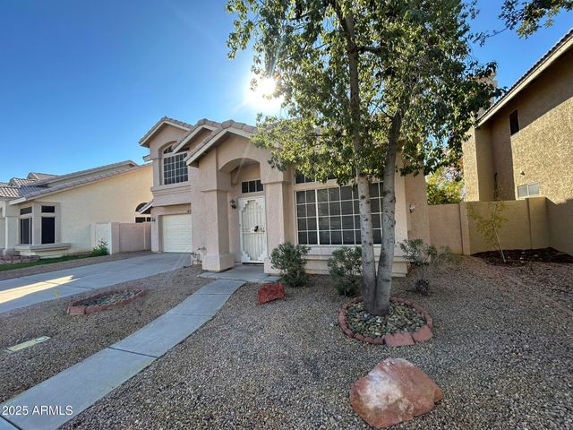 1433 E PARK Avenue, Chandler, AZ 85225
