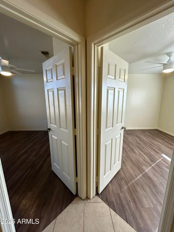 1433 E PARK Avenue, Chandler, AZ 85225