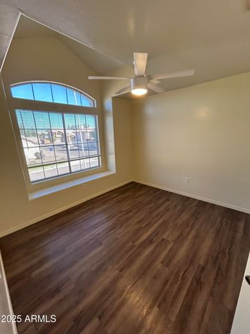 1433 E PARK Avenue, Chandler, AZ 85225